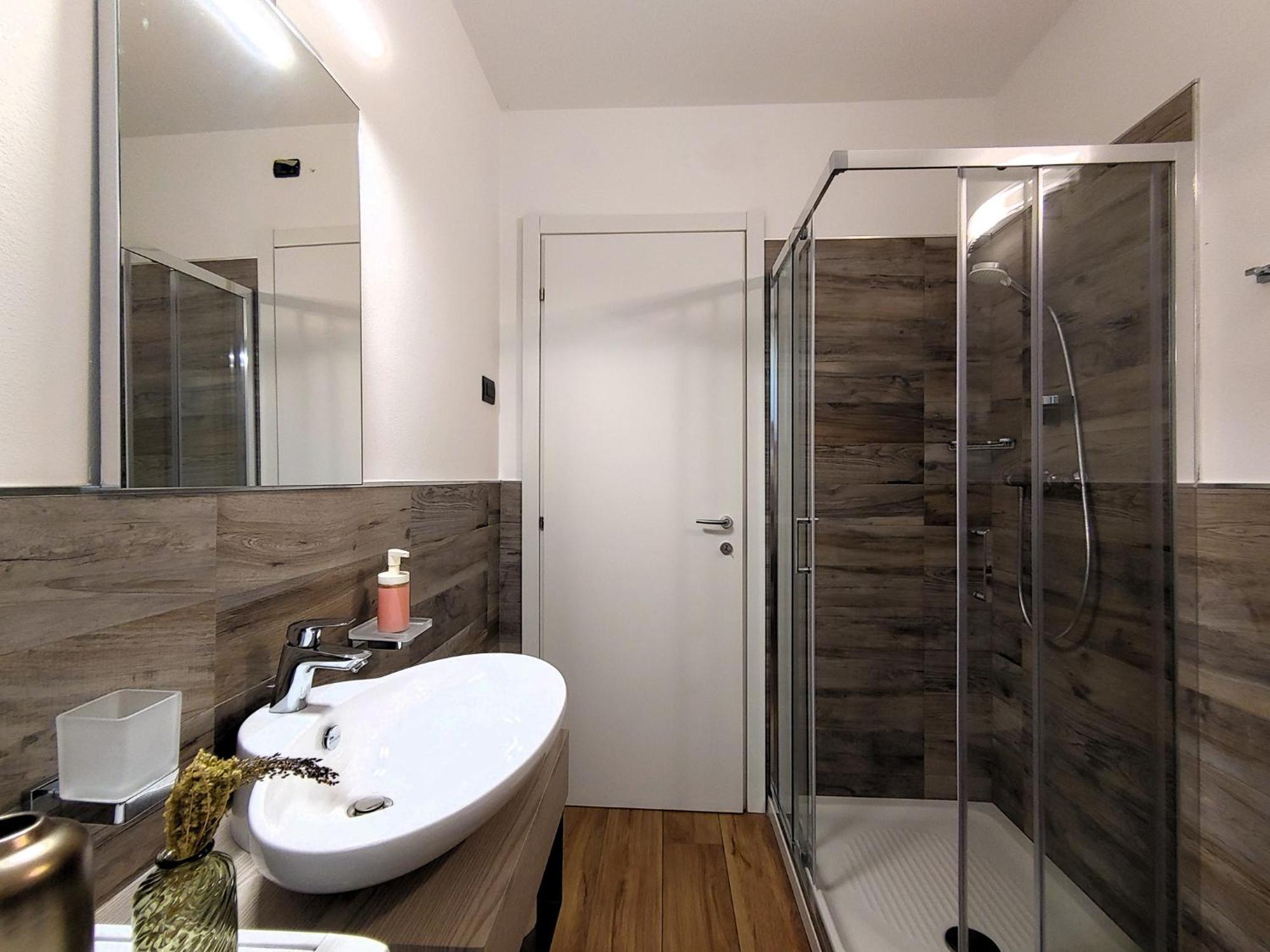 Dascio Vita See Ferienwohnung Mit Dachterrasse Luaran gambar