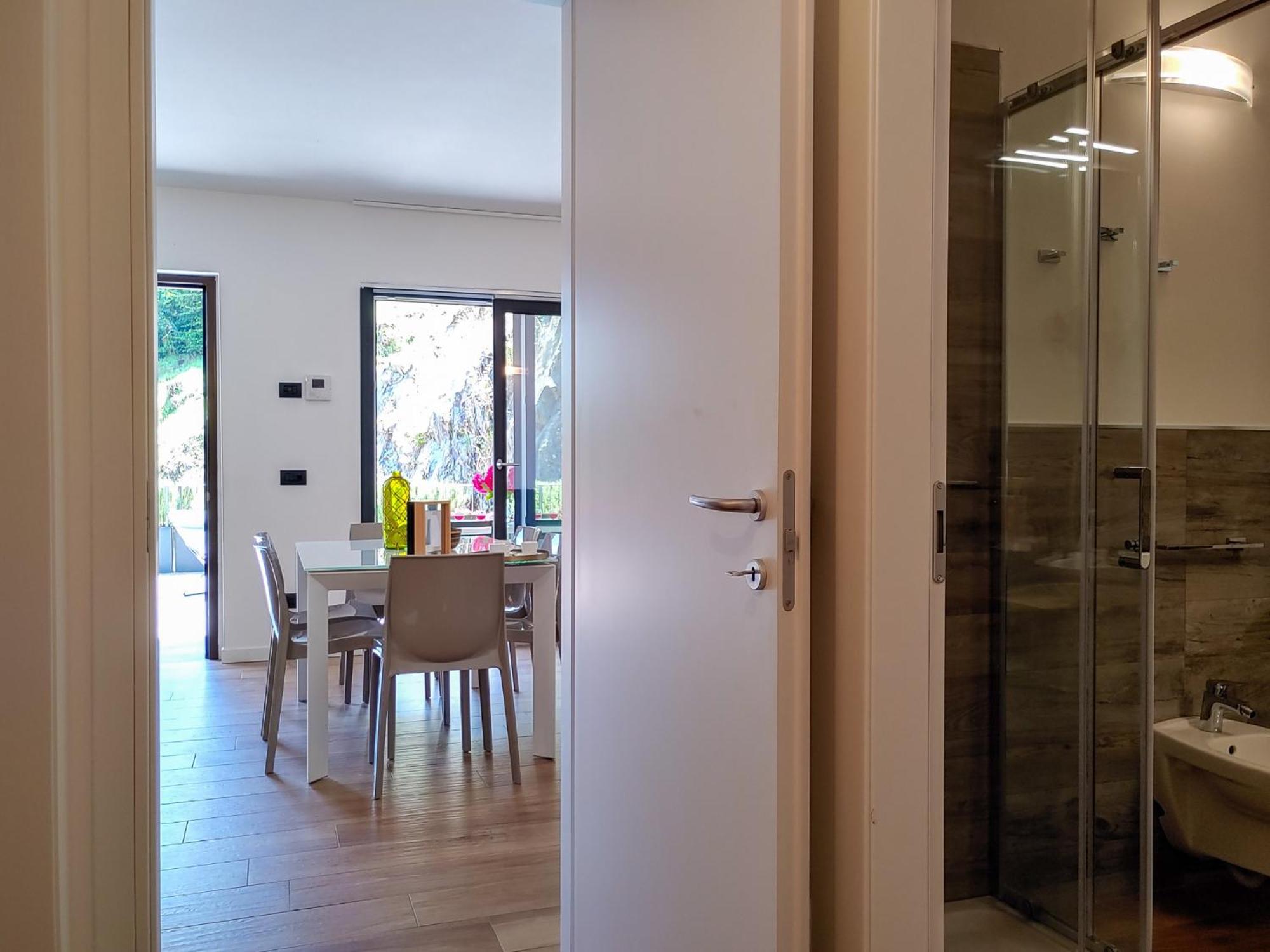 Dascio Vita See Ferienwohnung Mit Dachterrasse Luaran gambar